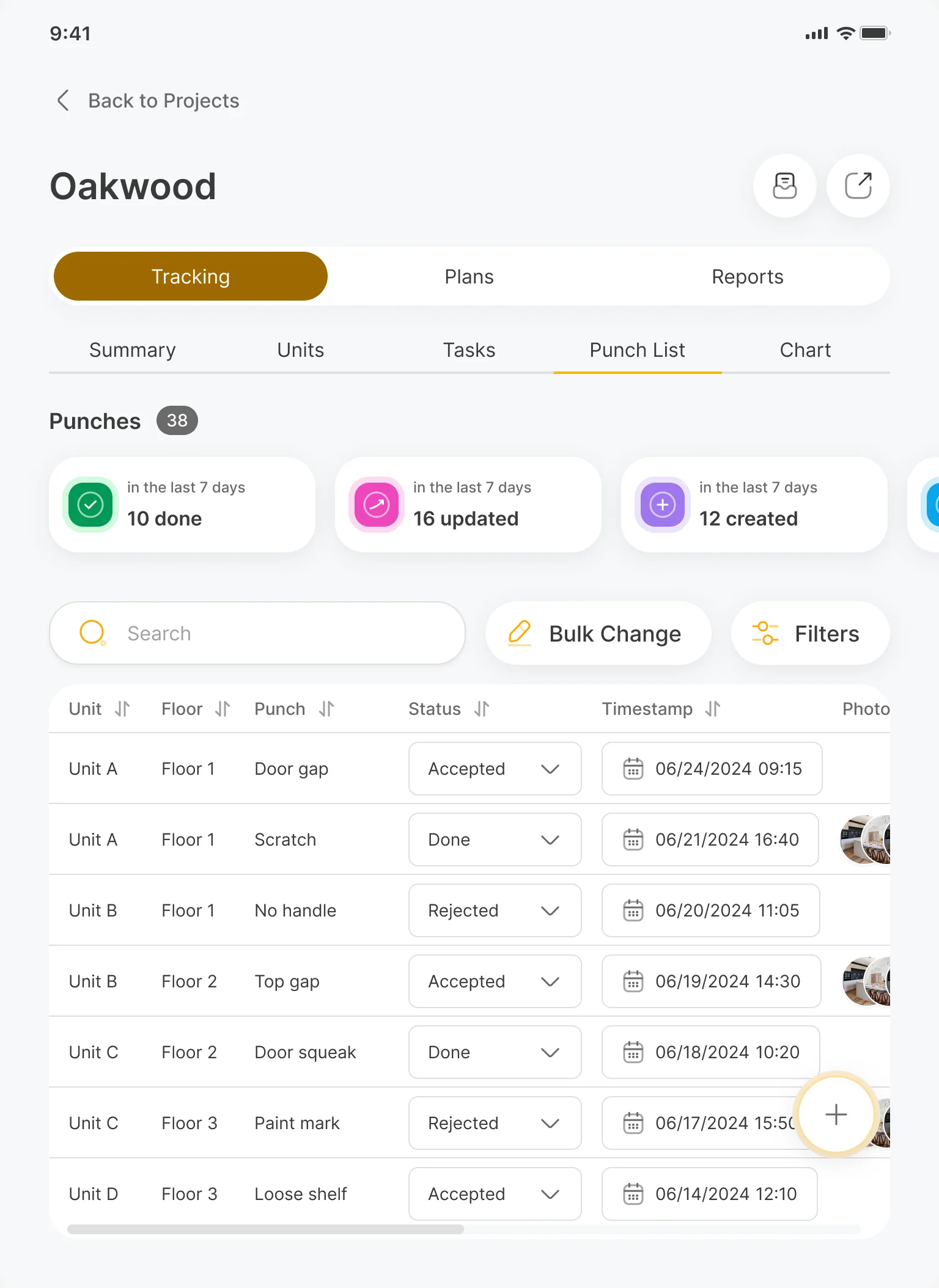 The customer’s punch list for the Oakwood project: counts of punches done, updated and created in the last seven days, and a table of punches by unit and floor with status, date and photos